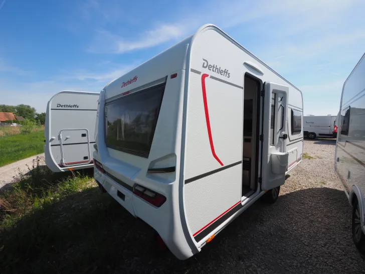 Fahrzeugbild Dethleffs Camper 460 EL, Fußbodenheizung, ATC, uvm. #2