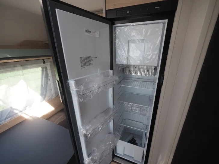 Fahrzeugbild Dethleffs Camper 460 EL, Fußbodenheizung, ATC, uvm. #6