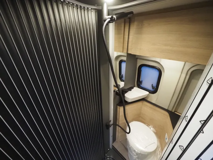 Fahrzeugbild Dethleffs Globetrail 540 DR, Auto., Chassis/El./Komf. uvm #13