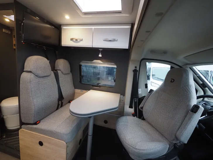 Fahrzeugbild Dethleffs Globetrail 640 EK, Auto., SAT/TV, Navi, uvm. ! #8