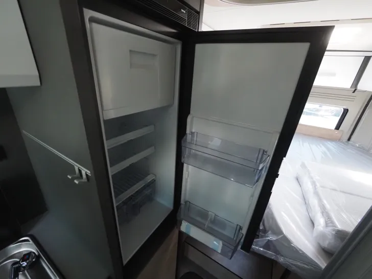 Fahrzeugbild Dethleffs Globetrail 640 ER, Chassis/Elektro/Komfort, Aut. #10