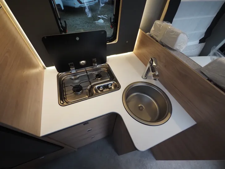 Fahrzeugbild Dethleffs Just Camp T 6812 EB Acitve, Auto., ACC, 2026 #9