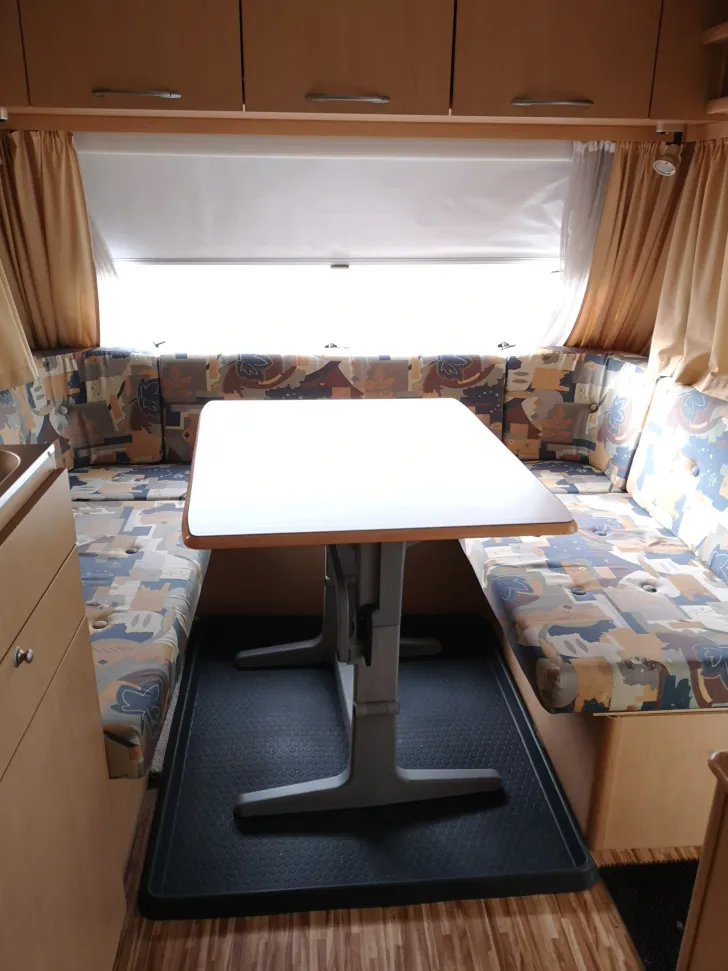 Fahrzeugbild Delta Euroliner 4900 TKM TK (Trennwand Kinder #9