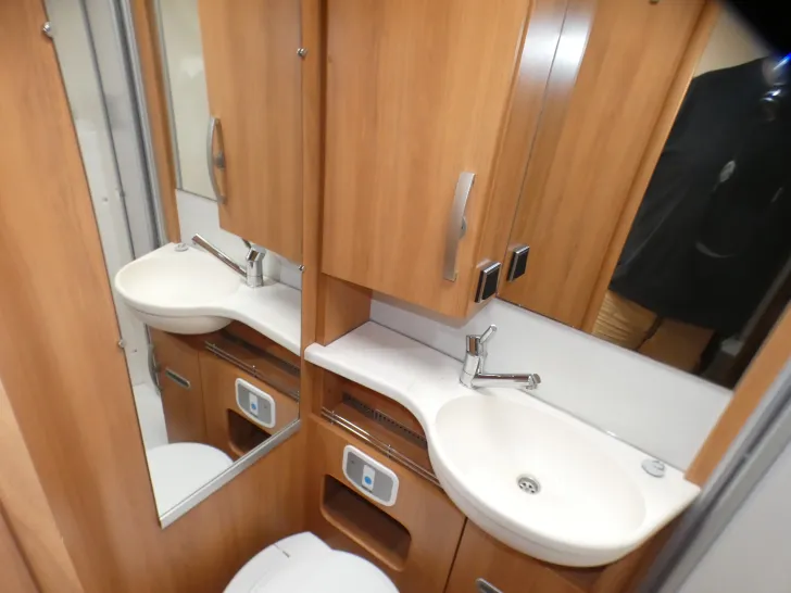 Fahrzeugbild Hymer Exsis-t 688 #15