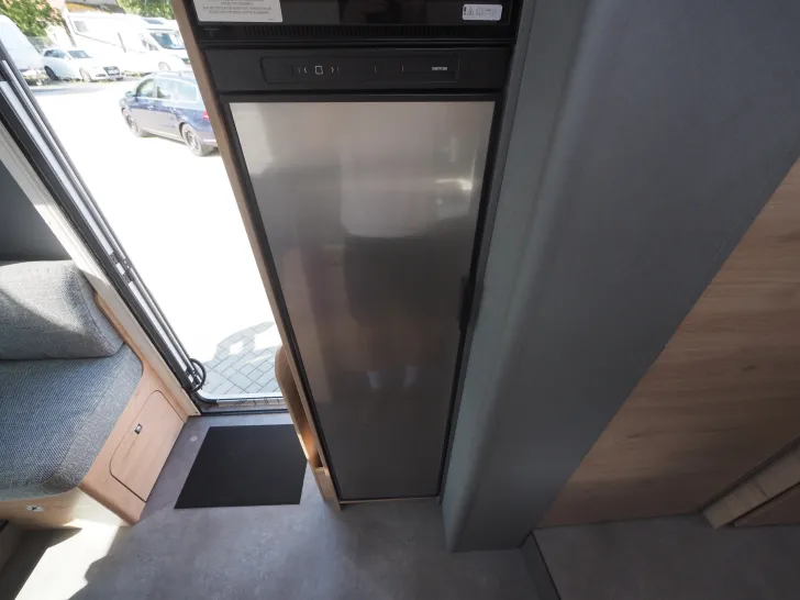 Fahrzeugbild Dethleffs Just Camp T 7052 EB, Hubbett+Isofix, Markise #10