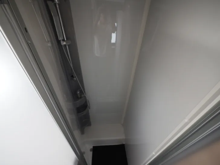 Fahrzeugbild Dethleffs Just Camp T 7052 EB, Hubbett+Isofix, Markise #13