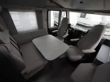 Fahrzeugbild Dethleffs Pulse I 7051 DBM GT, SAT/TV, 180 PS Maxi #4