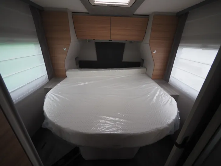 Fahrzeugbild Dethleffs Pulse I 7051 DBM GT, SAT/TV, 180 PS Maxi #13