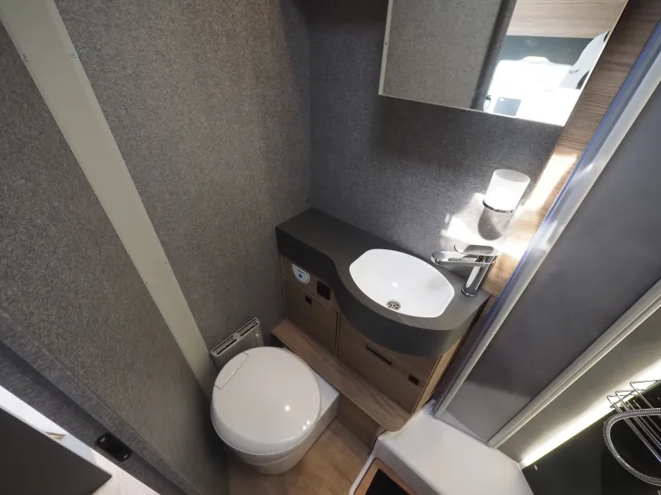 Fahrzeugbild Dethleffs Trend I 6817 EB, 180 PS Auto., ALDE Heizung #17