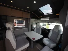 Fahrzeugbild Dethleffs Trend T 6817 EB GT, Automatik, Hubbett, Family #5