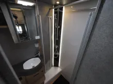 Fahrzeugbild Dethleffs Trend T 6817 EB GT, Automatik, Hubbett, Family #11