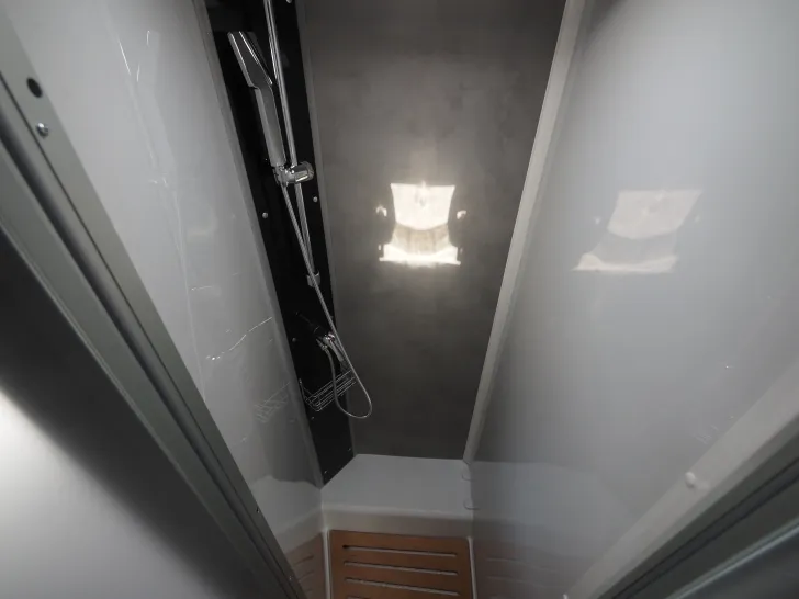 Fahrzeugbild Dethleffs Trend T 7057 EB GT, SAT/TV, Markise, Hubbett #15