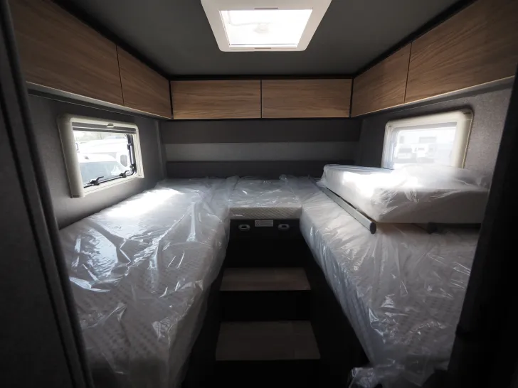 Fahrzeugbild Dethleffs Trend T 7057 EB GT, SAT/TV, Markise, Hubbett #17