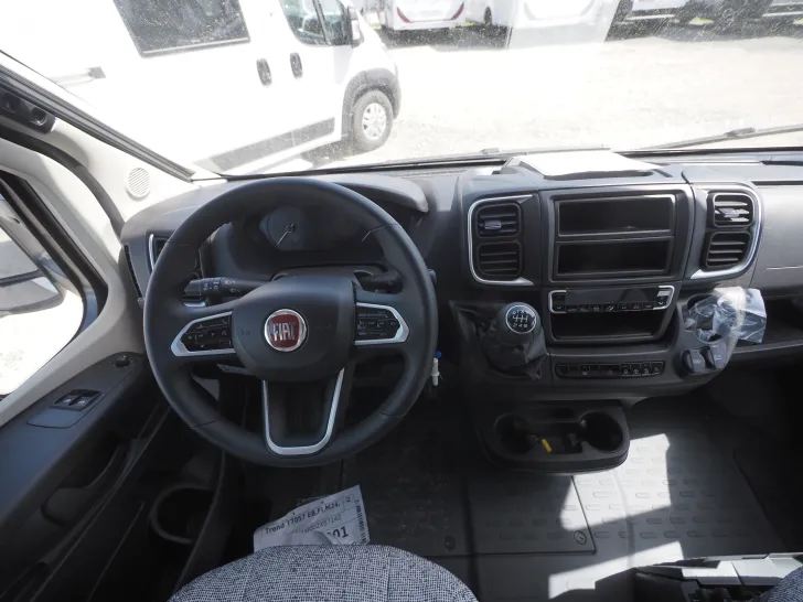 Fahrzeugbild Dethleffs Trend T 7057 EB GT, SAT/TV, Markise, Hubbett #19