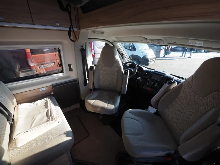 Fahrzeugbild Hymer Ayers Rock, Markise, Lithium, Radtr., Wechselr. #6