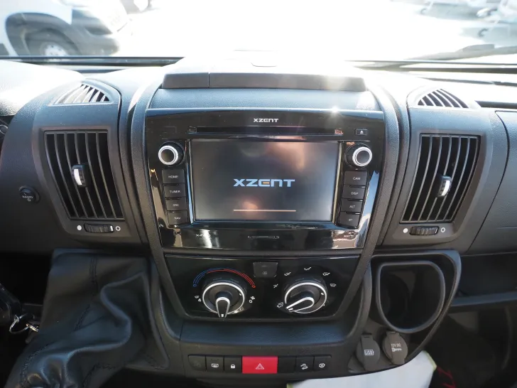 Fahrzeugbild Hymer Ayers Rock, Markise, Lithium, Radtr., Wechselr. #15