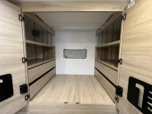 Fahrzeugbild Challenger Teilintegriert 270 Graphite Edition -4-26 #29