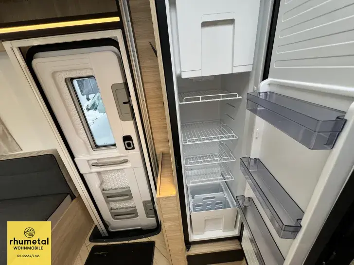 Fahrzeugbild Challenger Teilintegriert 270 Graphite Edition -3-26 #33