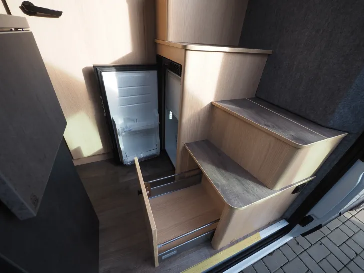 Fahrzeugbild Sunlight CLIFF 540 V - VANLIFE, Aufstelldach, Rahmenf. #9