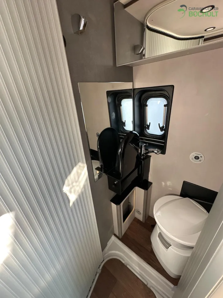 Fahrzeugbild Pössl H-Line Summit 600 R L Shine Aktionspreis #11