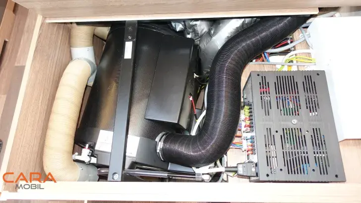 Fahrzeugbild Weinsberg CaraCompact 600 MEG EDITION [PEPPER] Verfügbar ab Oktober 2026 #28