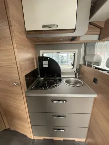Fahrzeugbild Weinsberg CaraSuite 650 MF #9