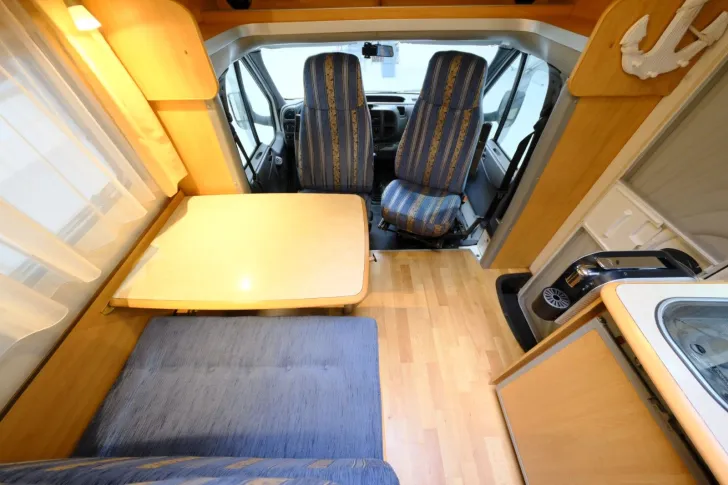 Fahrzeugbild LMC Liberty 618 TI Start/Festbett/Garage/Klima/Solar #7