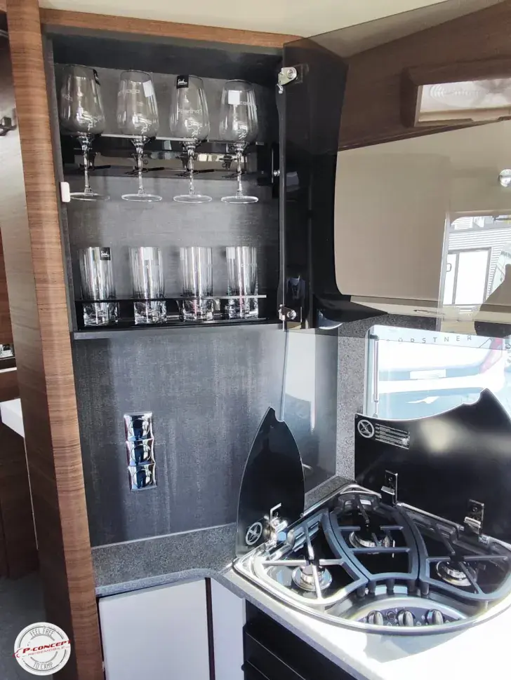 Fahrzeugbild Carthago chic c-line I 5.9 XL LE 2026 Listenpreis: 207.100€ #13