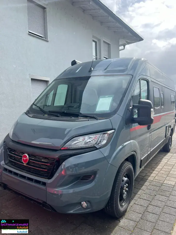 Fahrzeugbild Pilote V600J FIAT Markise isol. Abwas. Navi uvm. #1