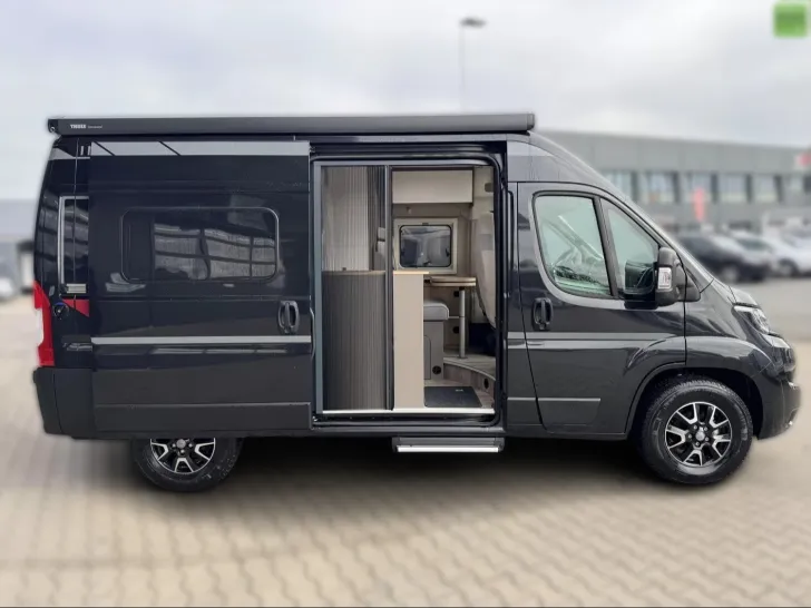 Fahrzeugbild LMC Innovan 540 5,40m Fiat Markise #7