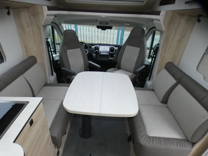 Fahrzeugbild Eura Mobil Profila T 720 EF #7