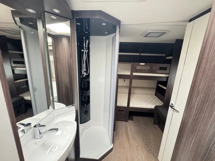 Fahrzeugbild Hobby Prestige 720 KWFU #10