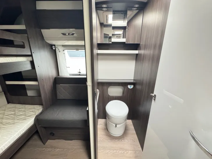 Fahrzeugbild Hobby Prestige 720 KWFU #11