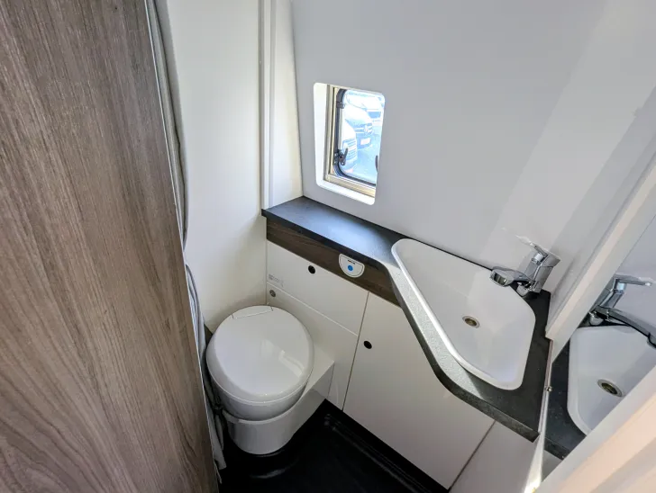 Fahrzeugbild VanTourer 600 D GO! MEDIACENTER, MARKISE uvm #13