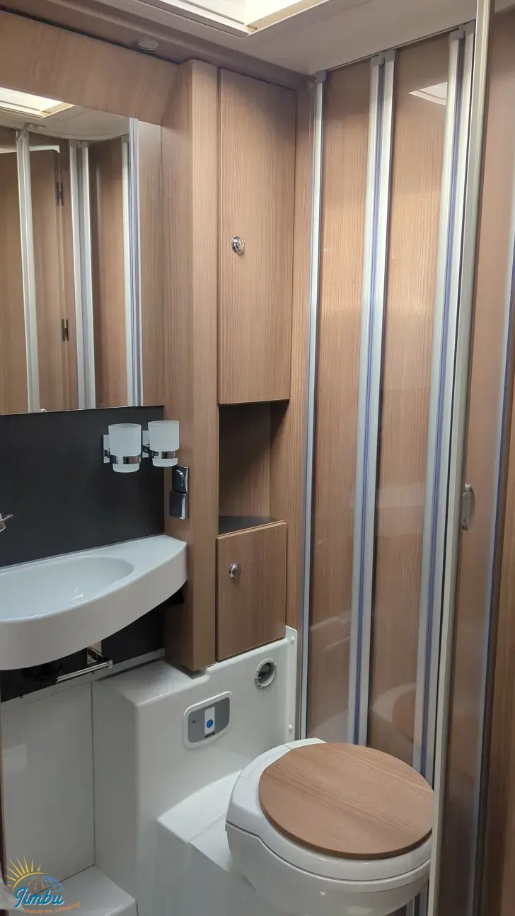 Sicht vorne-hinten Malibu I 441 KB-LE lightweight 3.5t Ohne Hubbett Automatik-2229