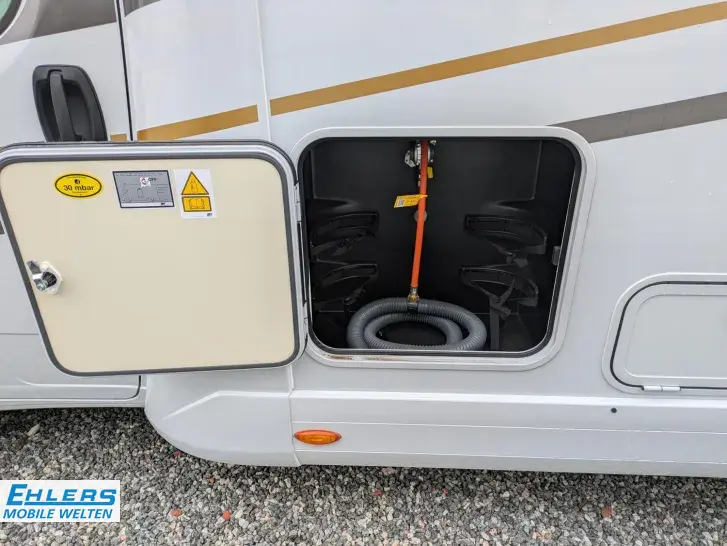 Fahrzeugbild Eura Mobil Activa One AO 690 HB 140PS/4,25t/Fahrradträger für 4 Räder/Lithium Batterie #25
