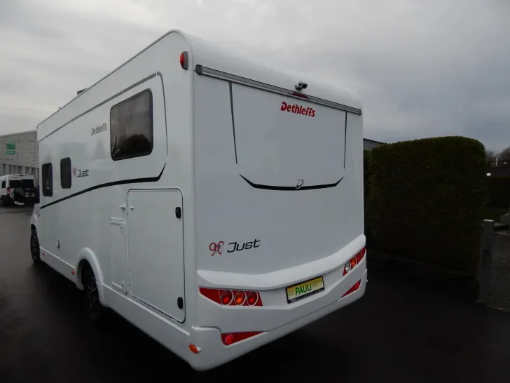 Fahrzeugbild Dethleffs Just 90 T 7052 EB Familienfahrzeug #6