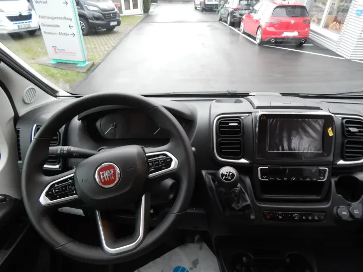 Fahrzeugbild Dethleffs Just 90 T 7052 EB Familienfahrzeug #9