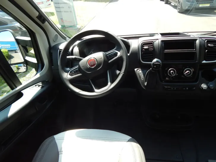 Fahrzeugbild Sunlight Adventure T 68 Ab November 2026 #9