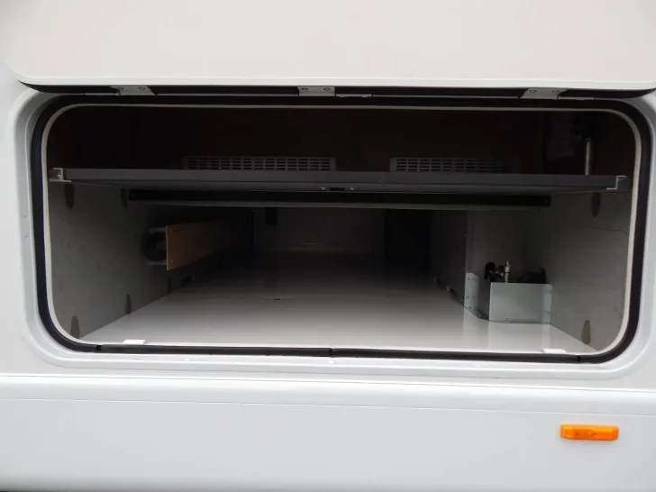 Fahrzeugbild Dethleffs Globetrotter XXL A 9000-2 EB Top Family Fahrzeug #12