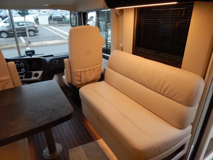 Fahrzeugbild Concorde Charisma 910 MI Vollausstattung #10