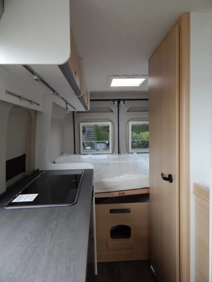 Fahrzeugbild Sunlight Cliff 600 Entry Peugeot #16