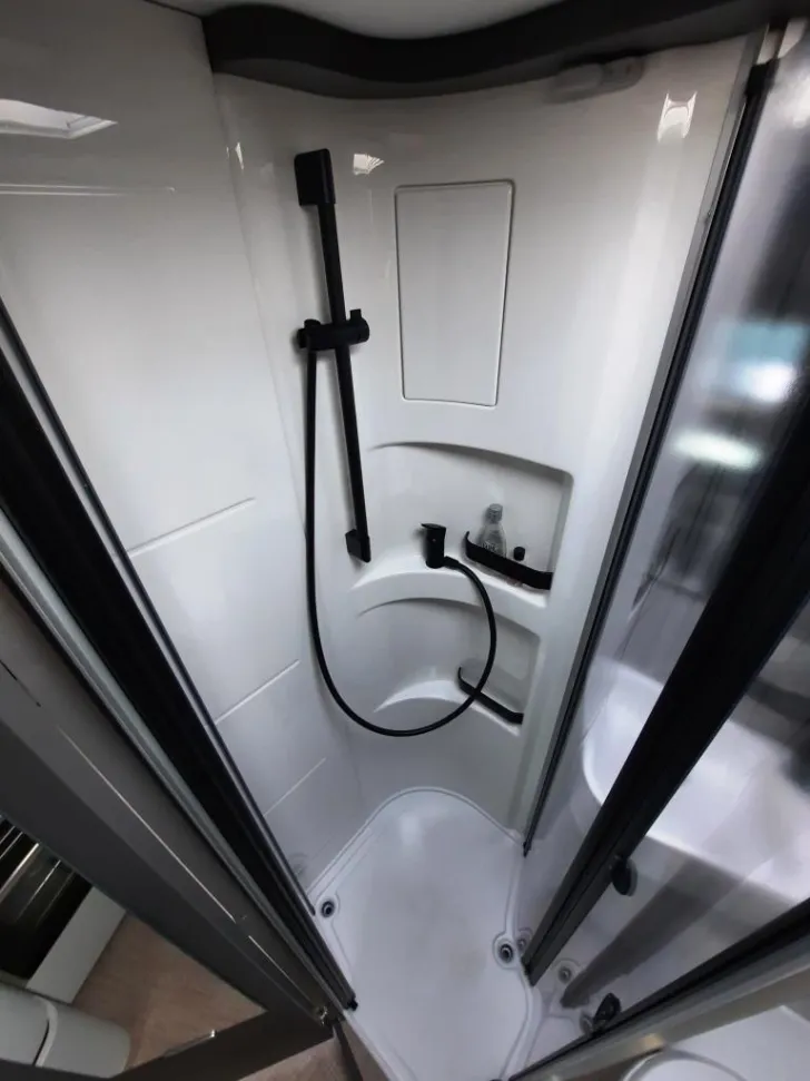 Fahrzeugbild Hymer B-Klasse MC I 600 Verfüg./Autark/AHK/TV/Markise #16