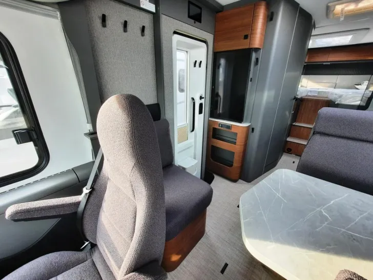 Fahrzeugbild Hymer B-Klasse MC I 600 Verfüg./Autark/AHK/TV/Markise #7