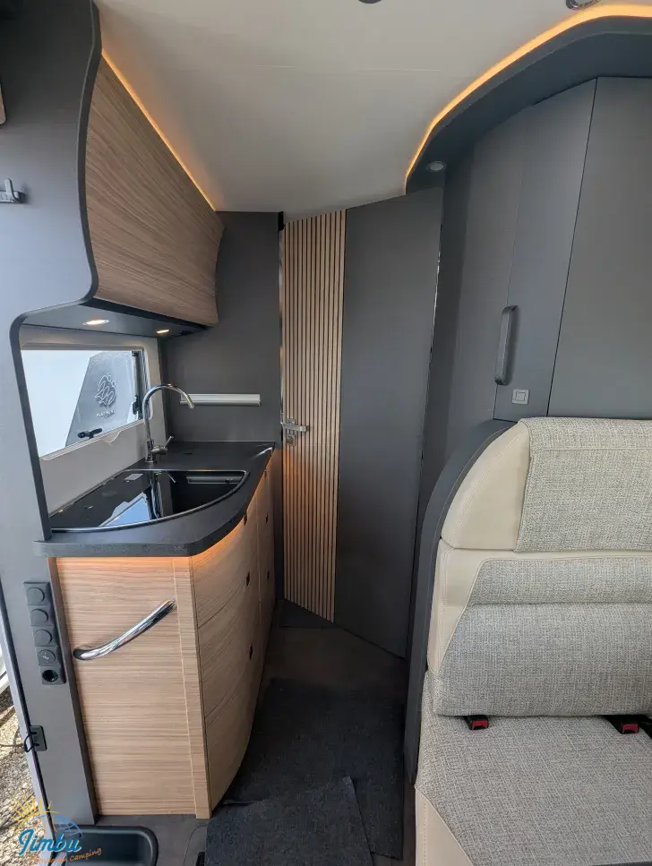 Fahrzeugbild Malibu I 430 KB-LE lightweight 3.5t 180PS A .- 2345 ohne Hubbett #11