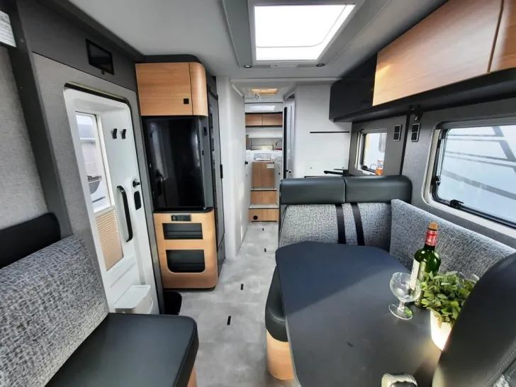 Fahrzeugbild Hymer B-Klasse MC I 680 Verfüg./Sparen Sie 6.465,- € #5
