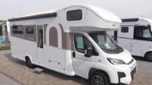 Fahrzeugbild Frankia TOGETHER A 740 PLUS Mit Hubstützenanlage #4