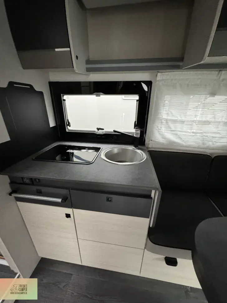Fahrzeugbild Chausson Titanium Ultimate 777 alle Pakete,Hubbett #9