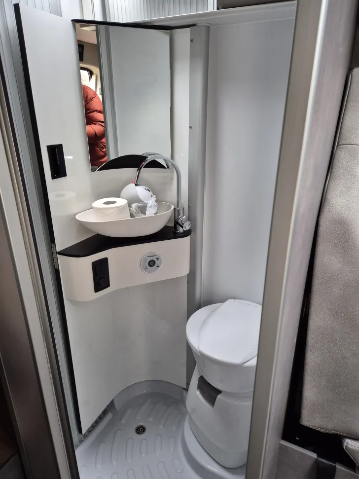 Fahrzeugbild Pössl Summit SHINE 600 L #4