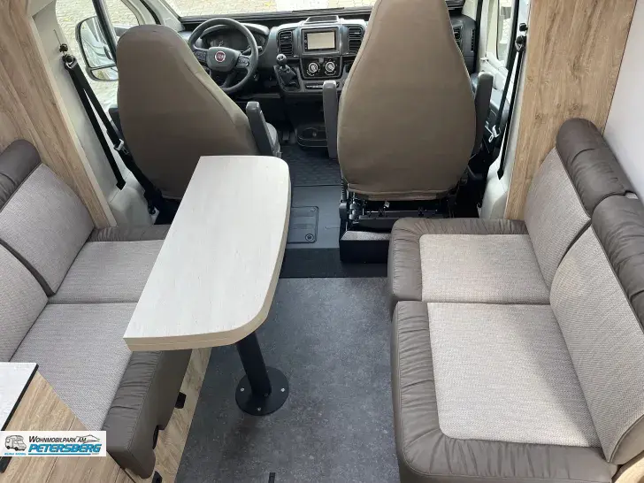 Fahrzeugbild Eura Mobil Profila T 726 EF Edition 101 Preisvorteil!!! #8